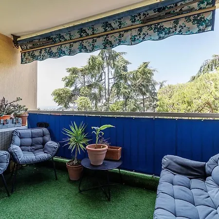 Beautiful 2 Swimming Pool, Parking Space And Air Conditioning Appartamento